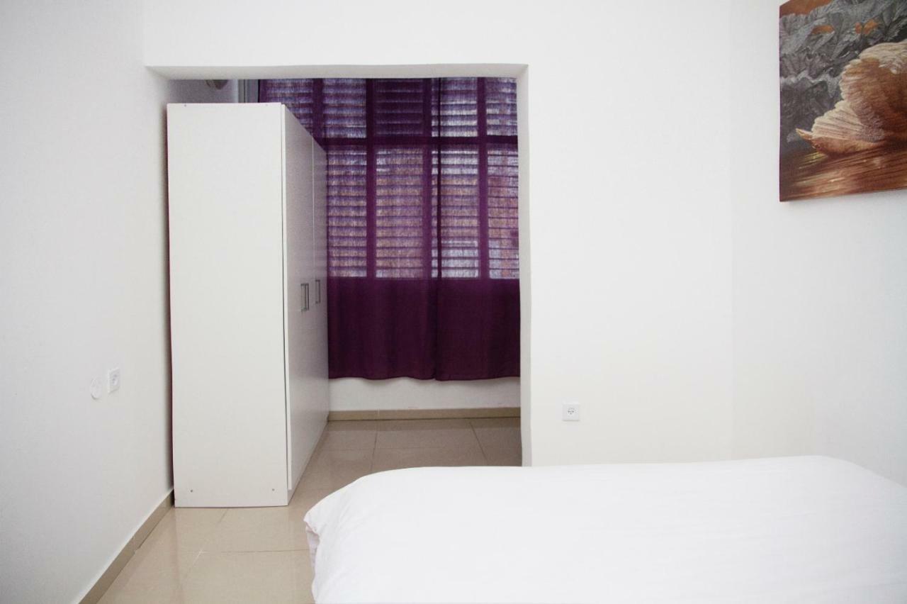 Apartment Serenity Bat Yam Exterior foto
